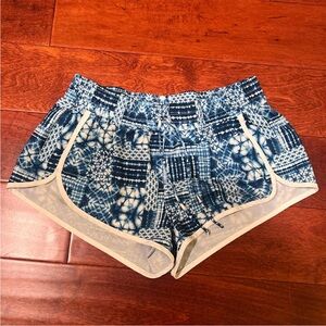 Stylish Blue Patterned Women's Athletic Shorts